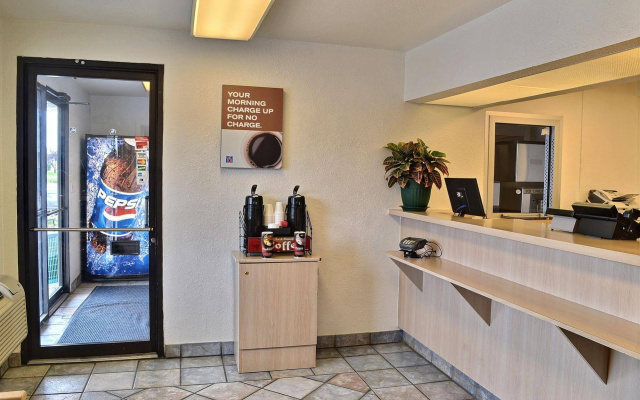 Motel 6 Billings, MT - South
