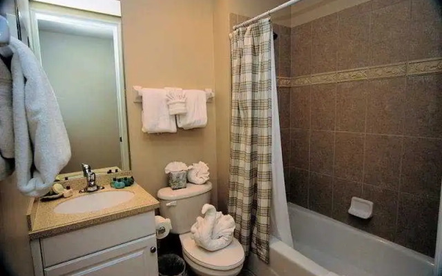 Universals White Cap Beachfront Apartments