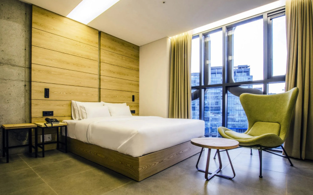 Hotel the Designers Premier Seongsu and Konkuk univ