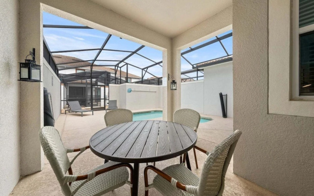 Comfy Townhome 8 Min to Disney!