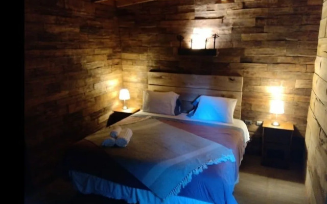 Hostal & Loft El Laurel