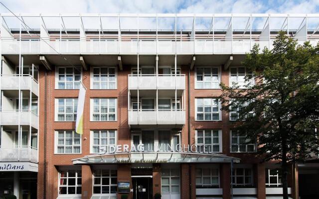 Living Hotel Nürnberg by Derag вид на фасад