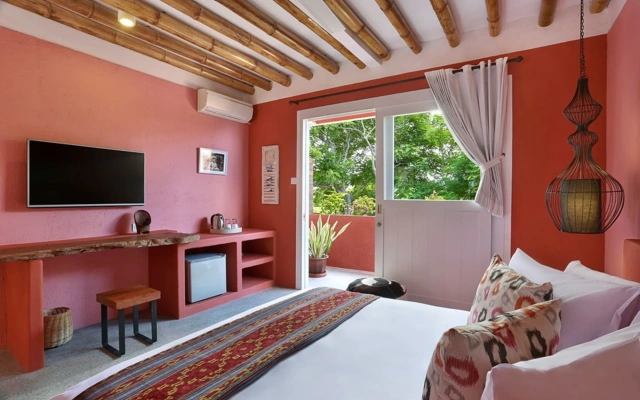 PinkCoco Gili Trawangan - Constant Surprises- for Cool Adults Only