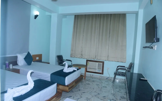 Hotel Gridhakuta International