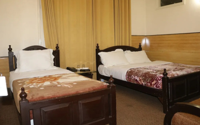 Grand Continental Hotel Gilgit