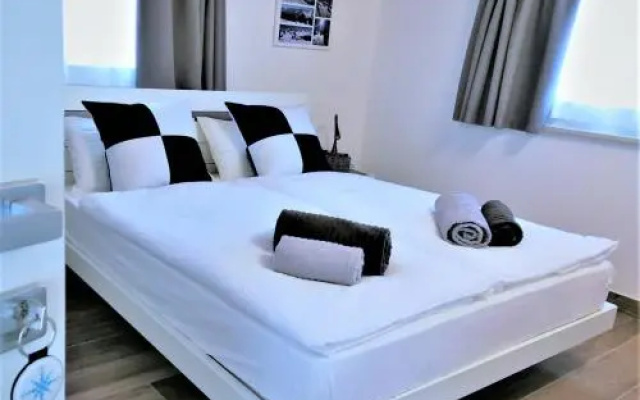 La Costa Bed & Breakfast