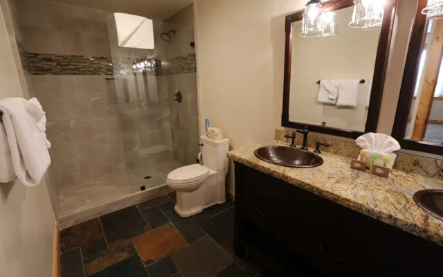 Bridges Townhome #15 Condo
