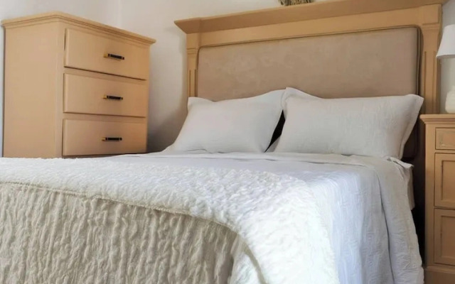 Villa With Jacuzzi and Terrace · Ideal Easter