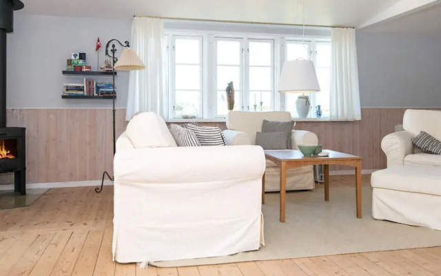 Premium Holiday Home in FanÃ¸ near Beach