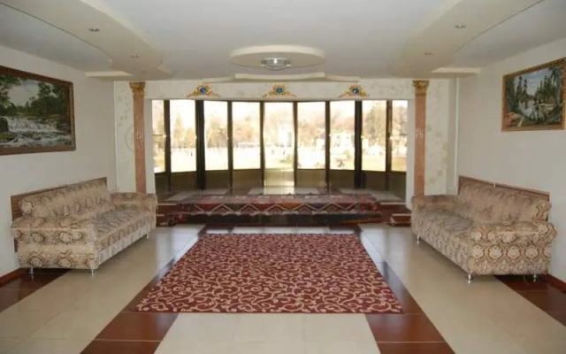 Nasaf Travel Hotel