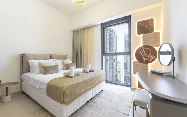 Act One Tower 2BR Luxury Apartment