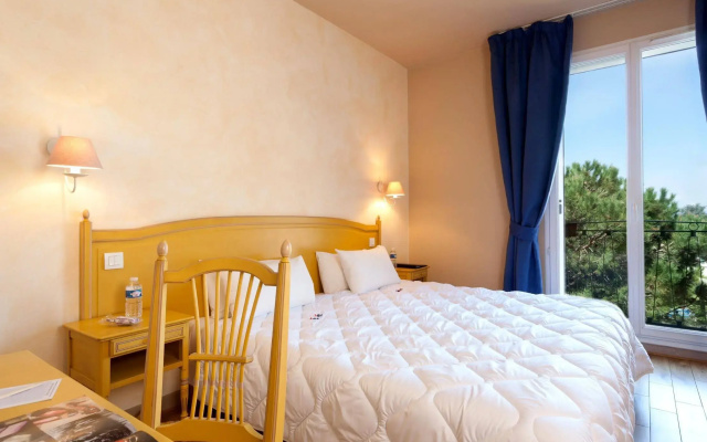 Logis hôtel Les Vignes Blanches