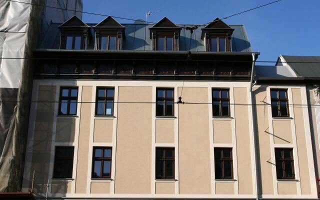 Soda Hostel & Apartments вид на фасад