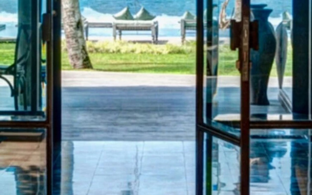 Astonishing Jungle Villa, 4 BR, Ubud With Staff