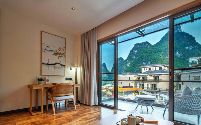 Yangshuo Fadai hot spring luxury hotel