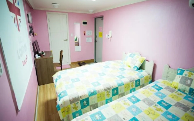 Apple Guesthouse