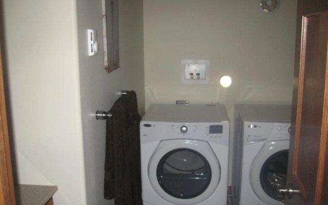 Custom Touch Village Bay City
