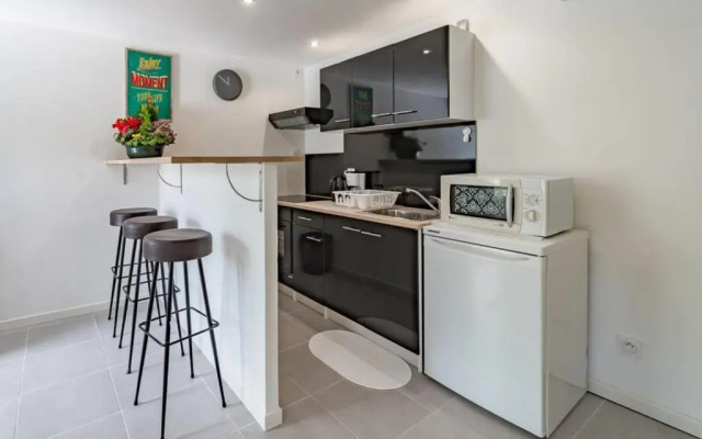 GuestReady - Modern and Spacious Flat near Vaise
