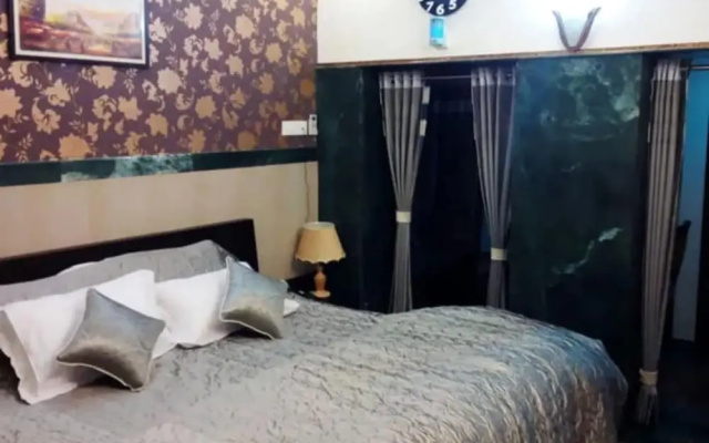 Goroomgo The Central Guest House Kanpur