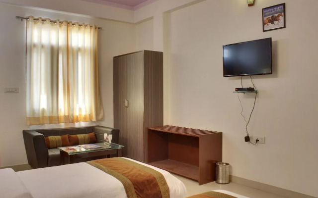 OYO 352 Hotel DRS 8586 Haveli