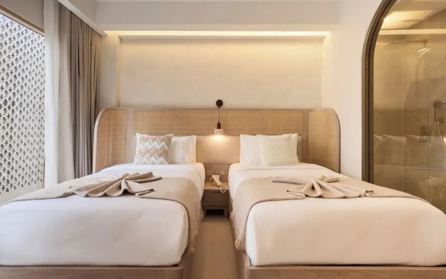 PE-LA Thapae Boutique Hotel