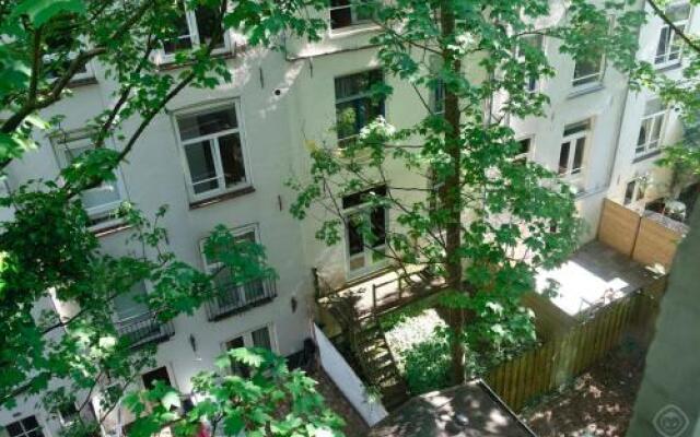 Отель Albert Cuyp Studio Нидерланды, Амстердам - отзывы, цены и фото номеров - забронировать отель Albert Cuyp Studio онлайн вид на фасад
