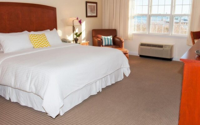 The Harbor Front Inn