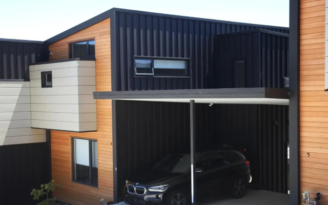 Spuren 4 of 2 Echidna Place East Jindabyne