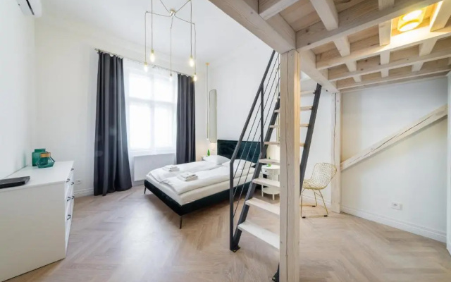 Apartament Deluxe Old Town św. Krzyża WAWELOFTS