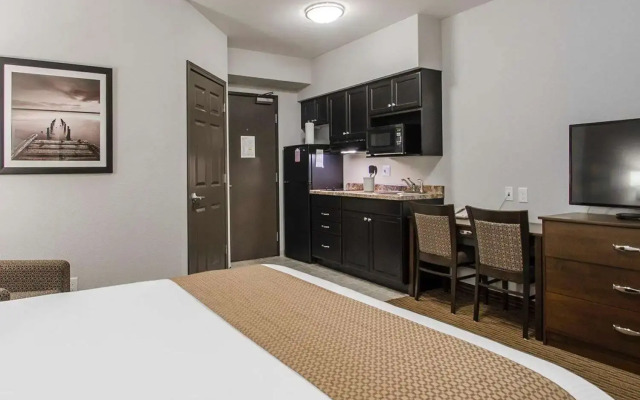 Travelodge Suites by Wyndham Estevan
