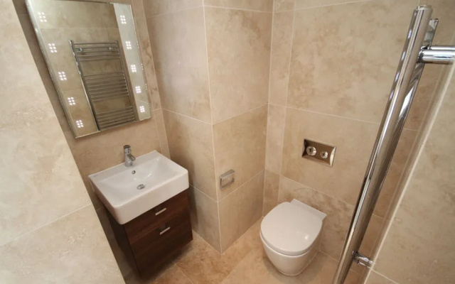 Luxury D'Olier Street Apartment