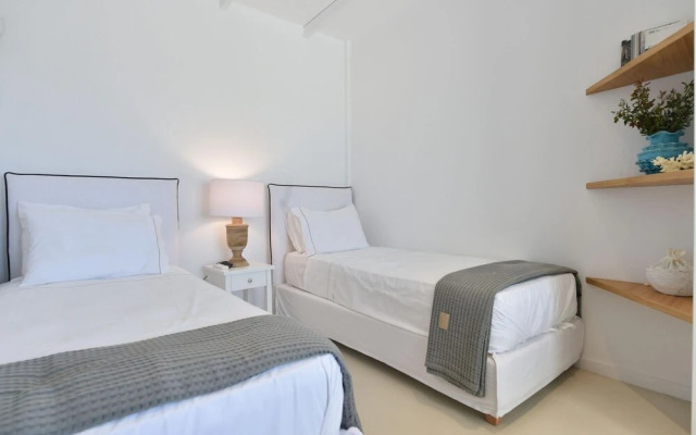 Ambassador Luxury Villas Paros Junior Villa Sea View