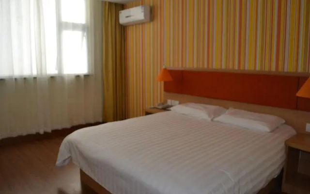 Home Inn Xishuangbanna Jinghong Manting Road Manting Park