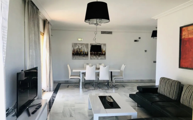 Rentcostadelsol Apartamento Fuengirola - Doña Sofía 5a