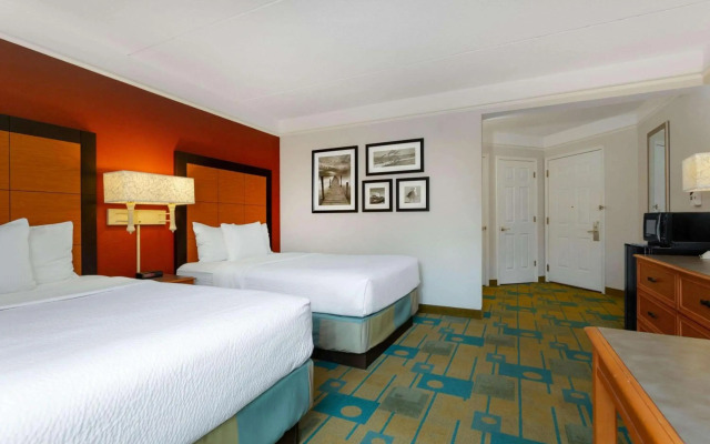 La Quinta Inn & Suites by Wyndham Lakeland West