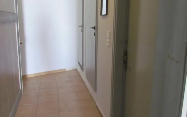Tigaki Mall Hostel