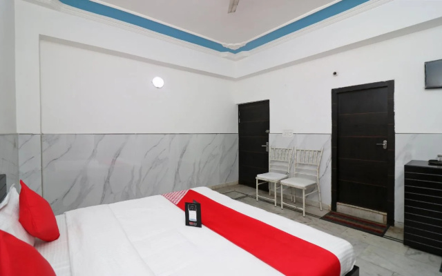 Tribhuvan Palace by OYO Rooms