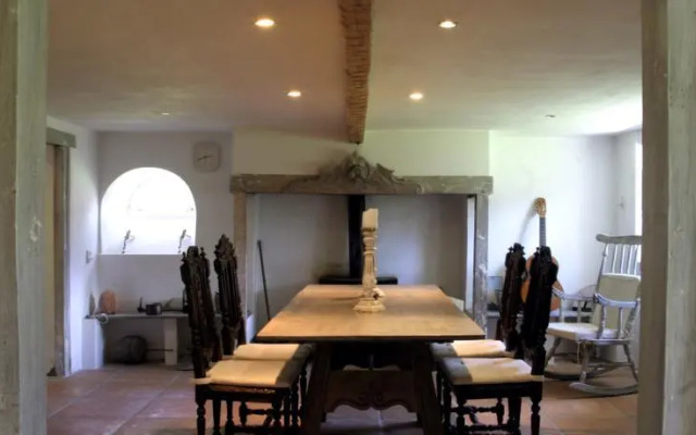 Pradia's Modern Retreat