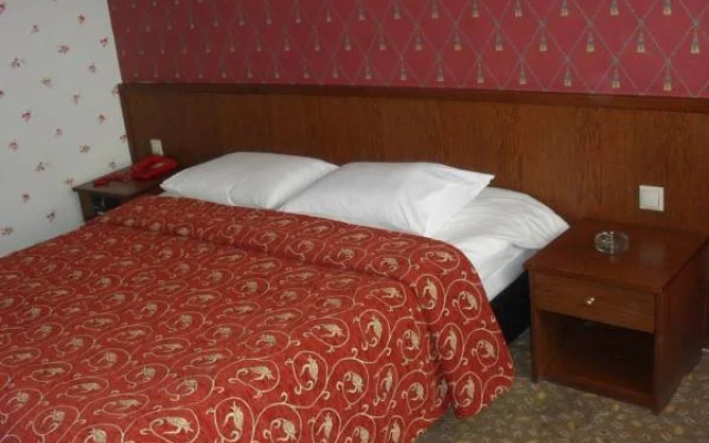 Dilaver Hotel
