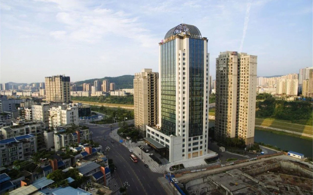 Qinchuan Hotel