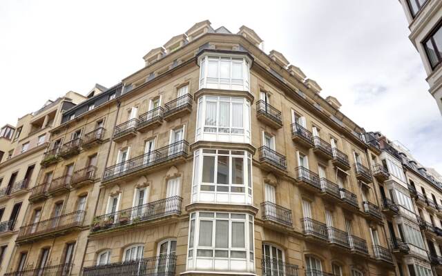 Апартаменты Zubieta Playa 3 Apartment by FeelFree Rentals вид на фасад