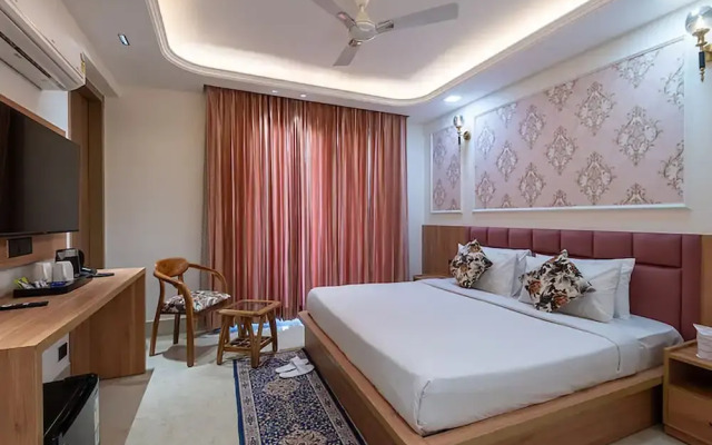 Qotel Signature - Golf Course Road