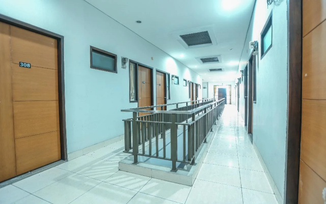 OYO 118 Dorothea Residence