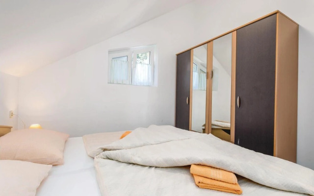 Nice Home in Rab With Sauna, Wifi and 3 Bedrooms