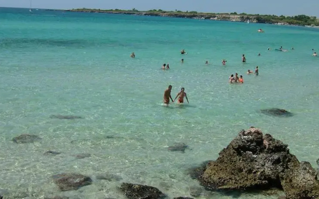 A 150 metri dal mare