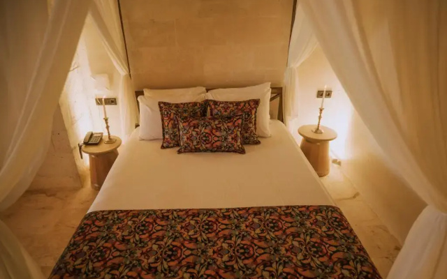 Mezova Otel