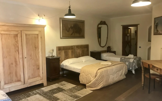 Family Suite Room In Luxury Villa