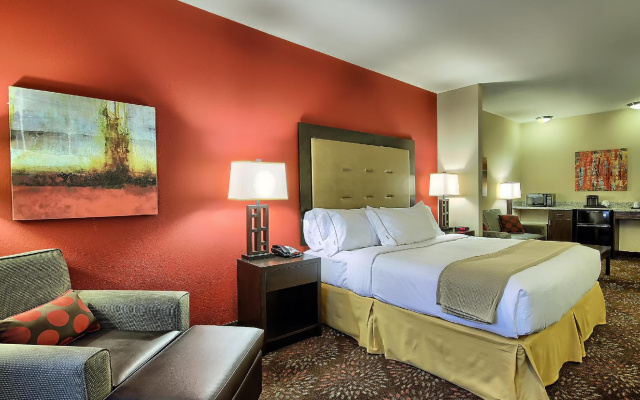 Holiday Inn Express & Suites New Martinsville by IHG