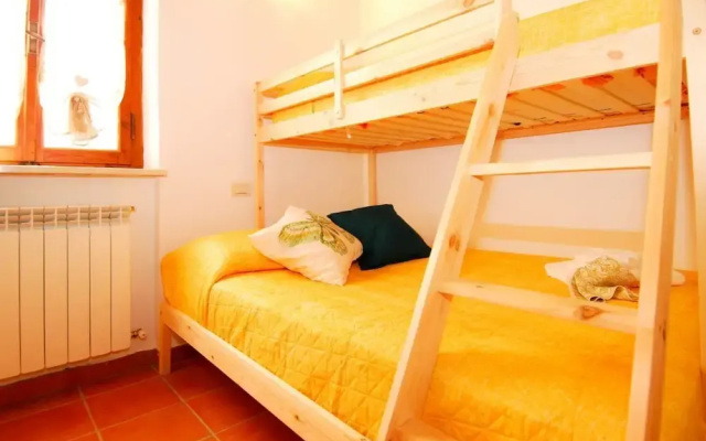 Monte Malbe Charming Villa with Garden and Parking