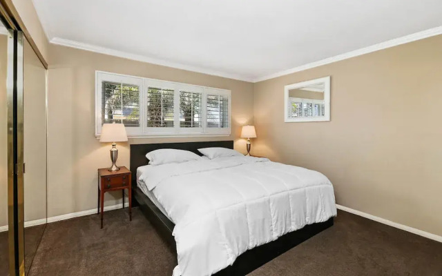 Newport Beach Bungalow